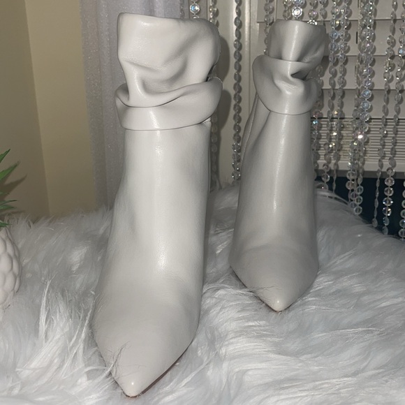 Light Grey Jessica Simpson Slouchy Ankle Booties. - Picture 15 of 17